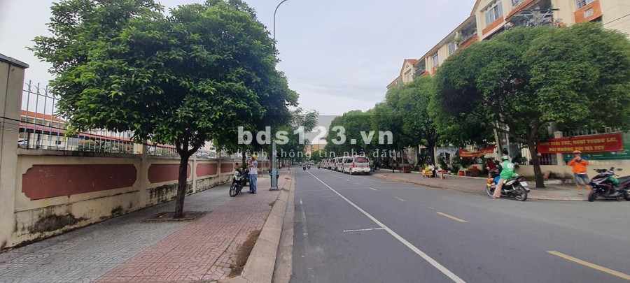 Bán nhà đẹp 3 tầng Thành Thái, Quận 10, DT 4x17m, giá 13.8 tỷ lh 0886880910