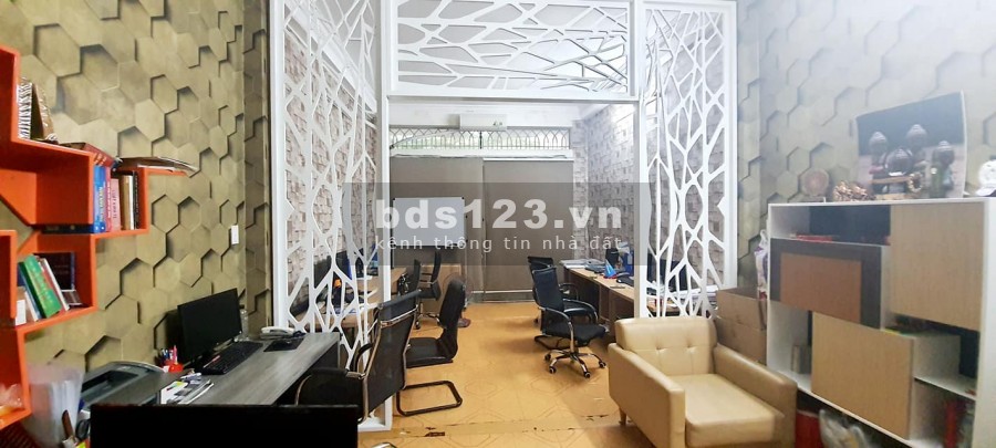 Bán nhà đẹp 3 tầng Thành Thái, Quận 10, DT 4x17m, giá 13.8 tỷ lh 0886880910