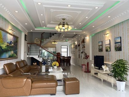 Bán gấp nhà HXH 3 tầng Bùi Đình Túy, phường 12, Bình Thạnh, dt 61m2, giá 7.7 tỷ
