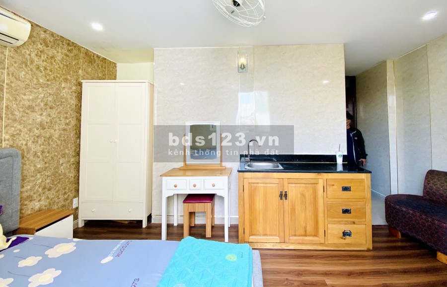 Cho thuê căn hộ dịch vụ 28m2 Trung tâm quận 7 đầy đủ nội thất view đẹp,an ninh tốt