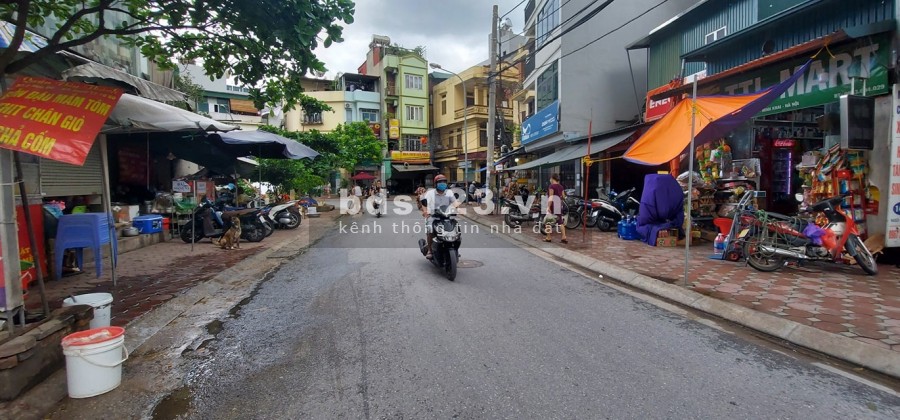 Bán nhà Mặt Ngõ Gốc Đề, Hoàng Mai, kinh doanh thang máy, dt 65m2 x 6tầng. 7.8 tỷ. 0375469720