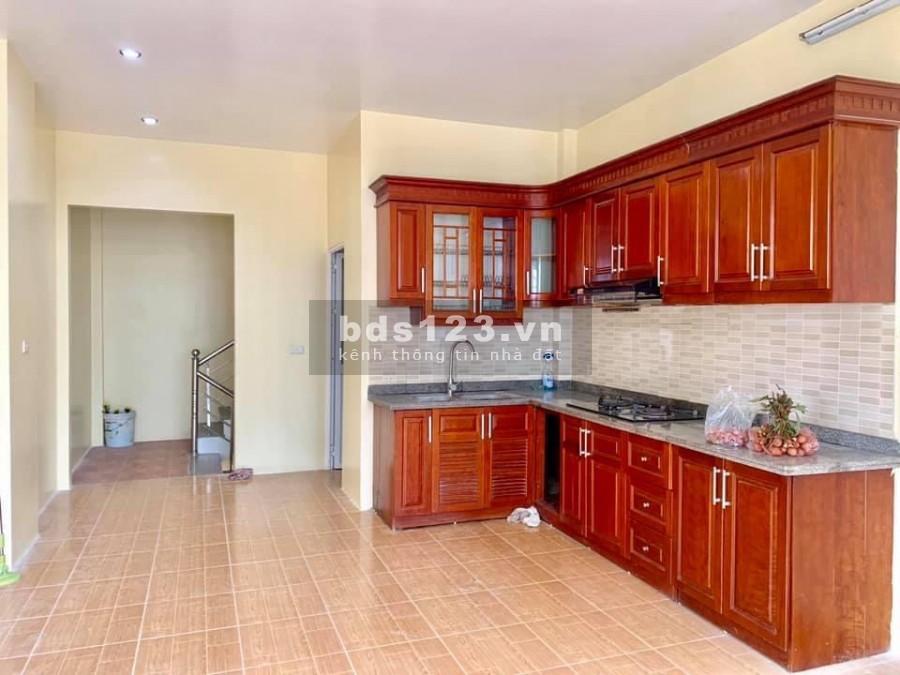 Bán nhà Xuân Đỉnh 35m xây 5 tầng ô tô vào nhà ngõ 5m, giá…