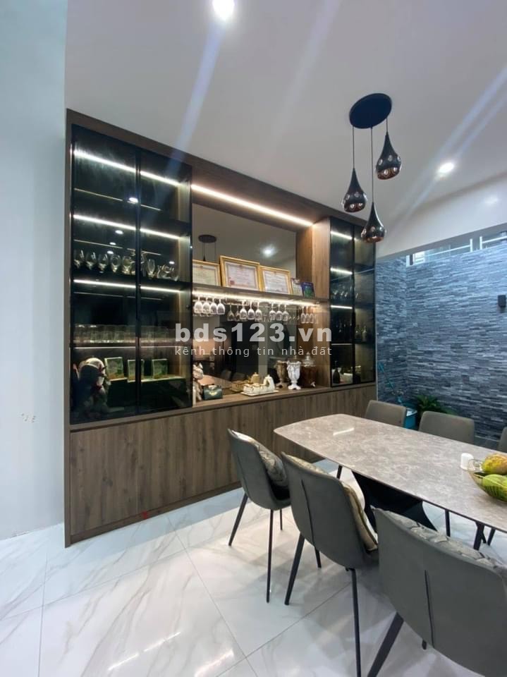 nhà phố Đại Mỗ, kinh doanh đỉnh dòng tiền khủng 40m2 4 tầng giá chỉ 4,2 tỉ