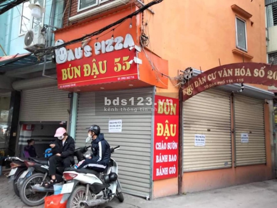 Bán nhà chính chủ đầu phố Dương Văn Bé, lô góc 3 mặt thoáng, 70m2, 2 tầng, mặt tiền 6m, 3.5 tỷ