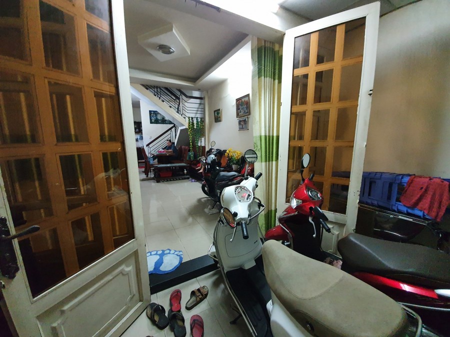 Bán Gấp MT Bùi Thị Xuân Quận Tân Bình dt 48m2, 2 tầng, giá 6.6 tỷ, kinh doanh