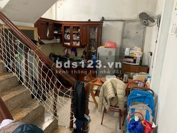 Nhà Lò Đúc 30m2, 4 tầng đúc, chắc chắn, giá 3.6 tỷ liên hệ 0916010180