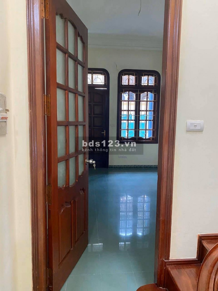 Phân lô Trung Văn, nhà đẹp về ở luôn, diện tích 43m2, giá chỉ 5 tỷ.