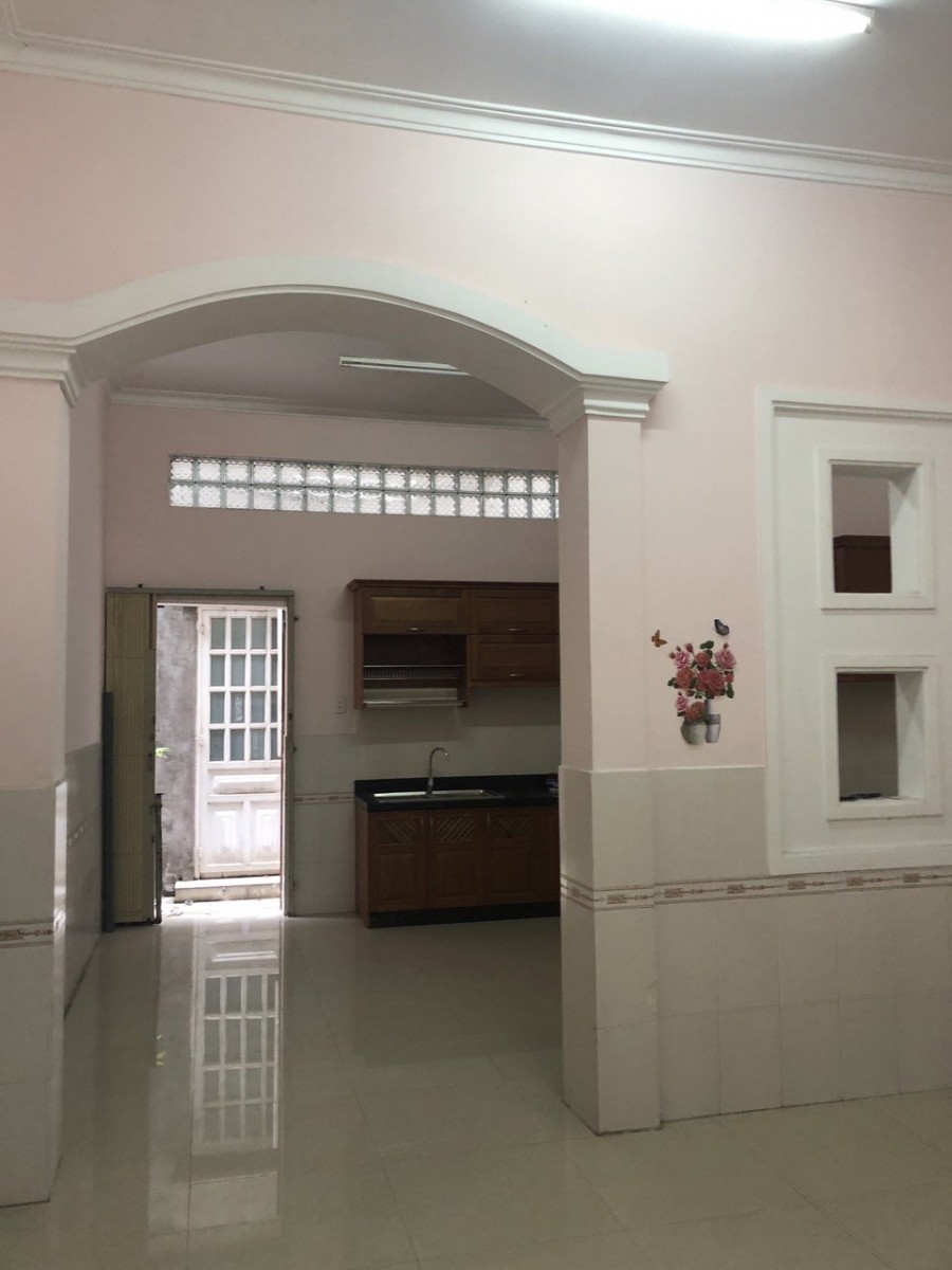 Nhà MT 1T2L dt 90m2, shr full thổ cư, Nguyễn Ái Quốc gần chợ Hoá An, giá 4.95 tỷ