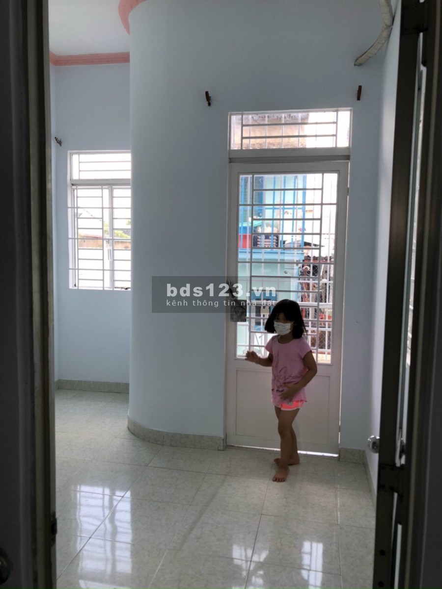 Bán nhà hẻm hẻm 170 Tô Ngọc Vân, sổ hồng riêng, dt 28x9m, nỏ hậu 3.2m, lhcc