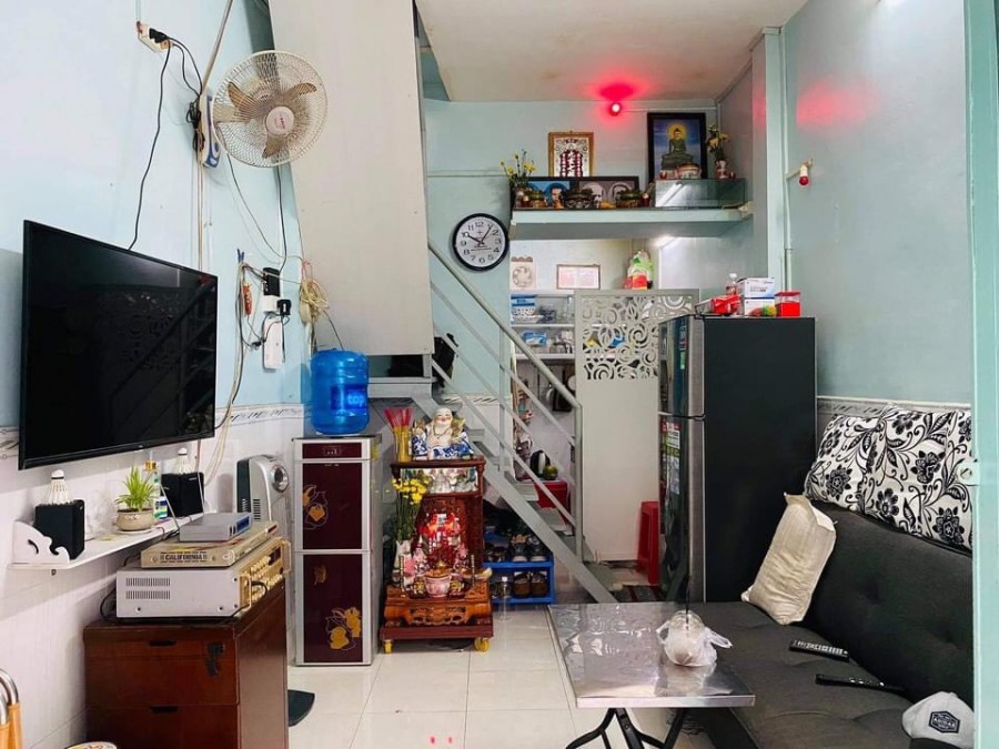 Bán Gấp Nhà Giá Rẻ HXH Đường Nguyễn Văn Luông 20m2 giá chỉ 1.85 tỷ