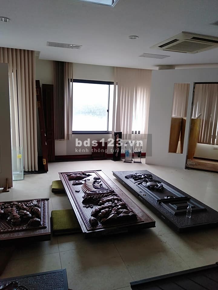 Bán tòa nhà lô góc 8 tầng x 93m2 thang máy, ô tô tránh, KD phố Nguyễn Khả Trạc giá 27 tỷ