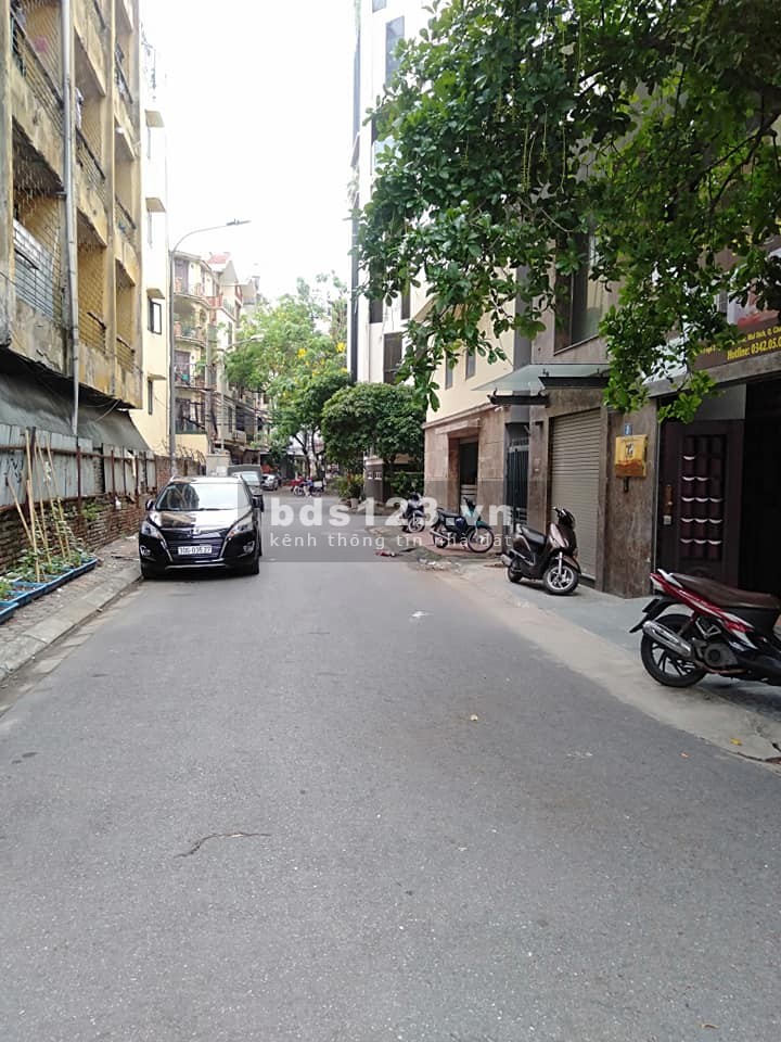 Bán tòa nhà lô góc 8 tầng x 93m2 thang máy, ô tô tránh, KD phố Nguyễn Khả Trạc giá 27 tỷ