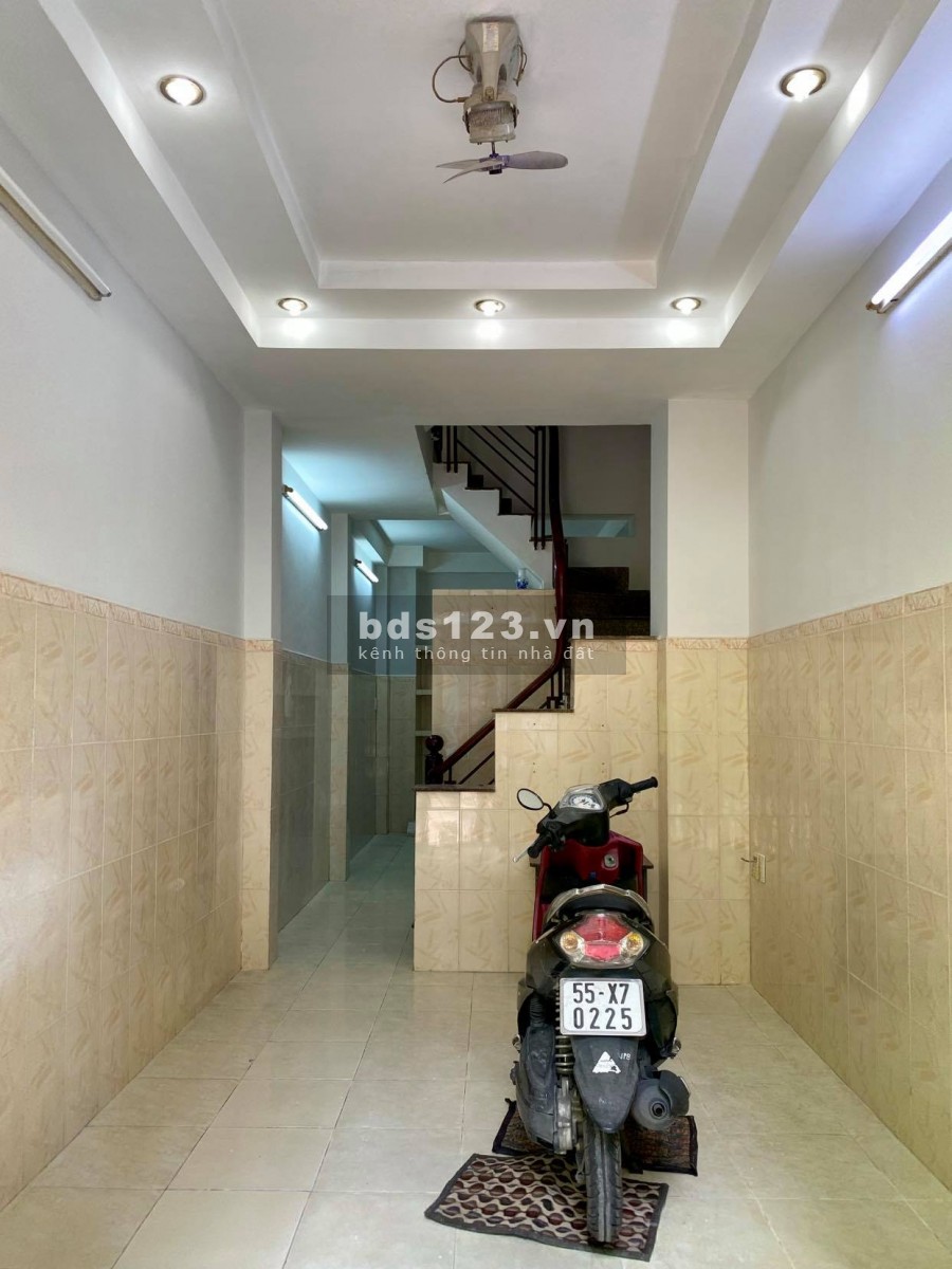 Chính Chủ Cho Thuê Nhà Nguyên Căn trệt 3T ST, HXT 443/30A Lê Văn Sỹ Q.3