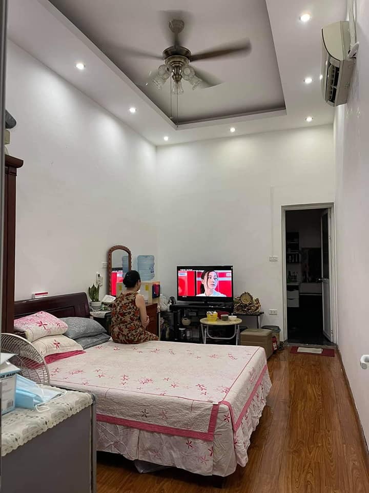 Bán nhà Mặt Phố Trương Định, Hoàng mai, 67m2 x 3 Tầng, vỉa hè, kinh doanh vô địch Liên hệ 0944267031