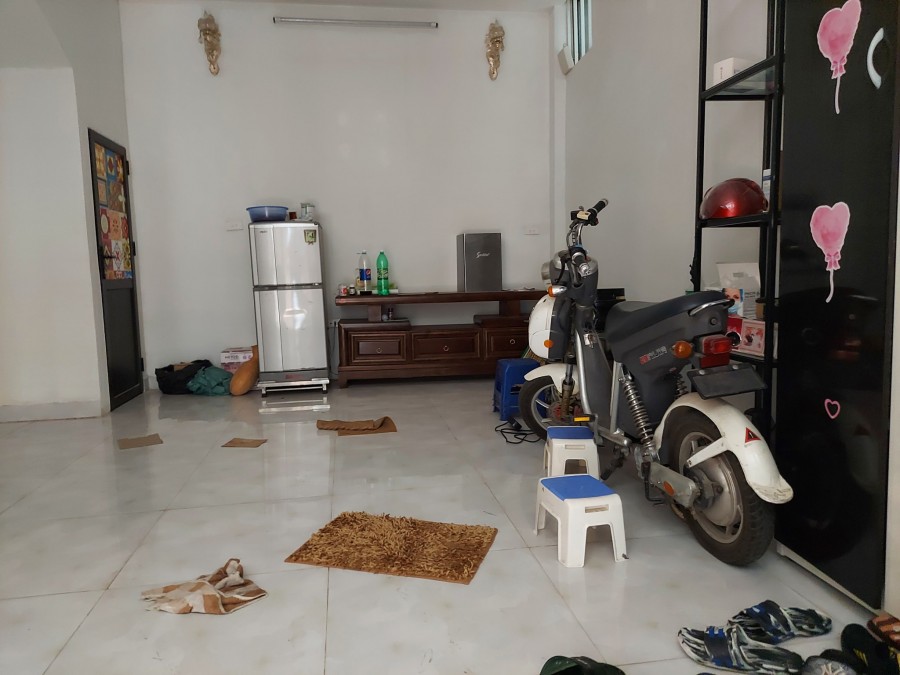 Bán nhà Đa Sỹ 35m2, 30m ra ô tô tránh, ngõ rộng thoáng, mt rộng, nhà đẹp ở ngay