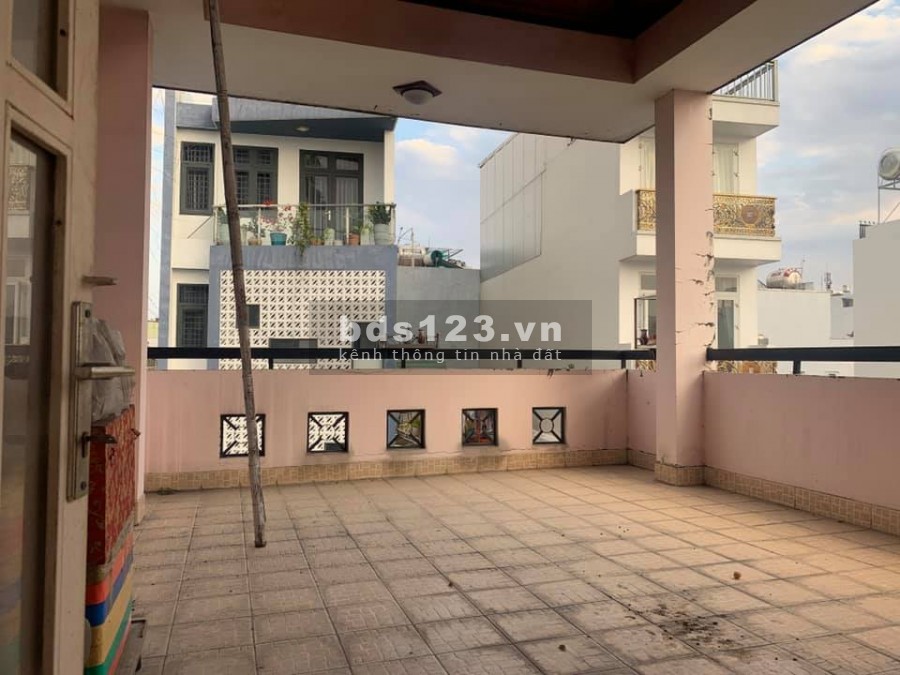 Bán nhà Trịnh Đình Thảo, Tân Phú dt 60m2 (4x15m), 3 tầng, HXH, Nhà đẹp, sổ hồng, giá 7.5 tỷ