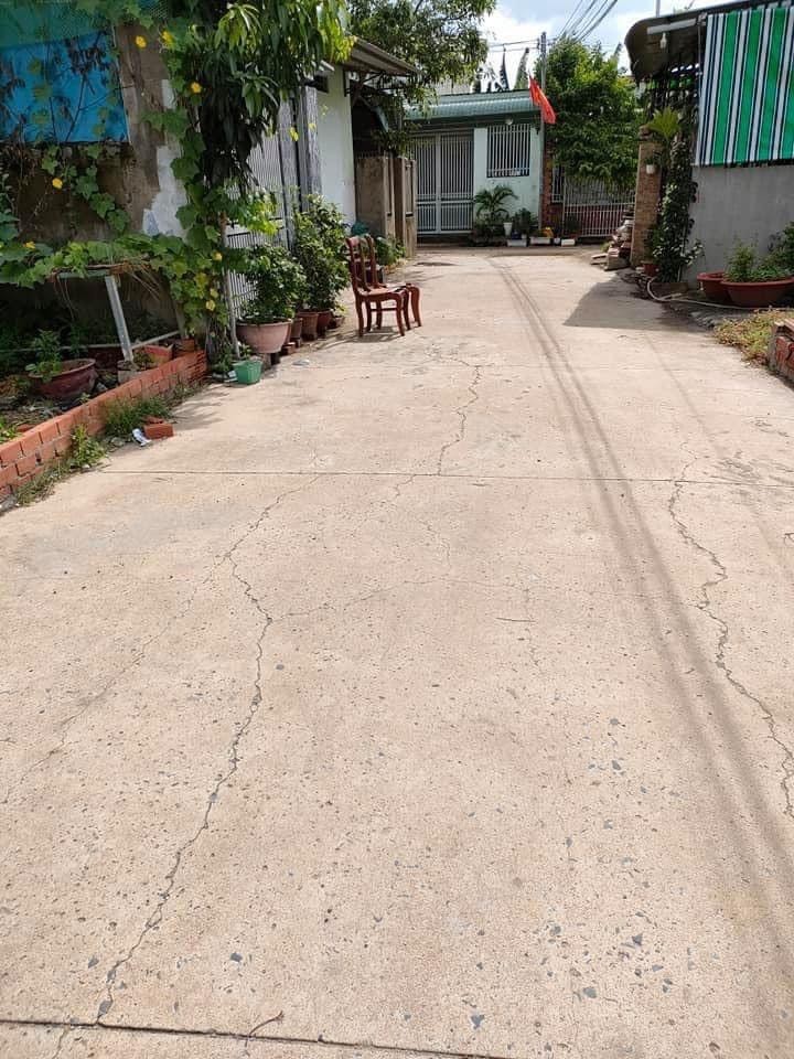 Bán nhà và đất tại Long Bình, thành phố Biên Hòa, Đồng Nai