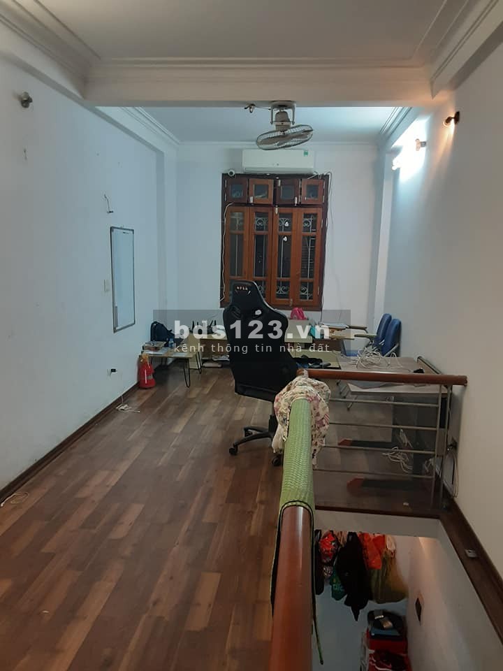 CỰC HIẾM bán nhà 21m2, SỔ ĐỎ RIÊNG Trung tâm Quận Thanh Xuân, Khương Trung 2 tỷ