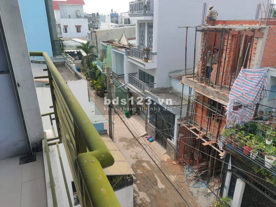 (Quận 12)Nhà đẹp, hxh, 2 căn ra mặt tiền, Hà Huy Gíap, dt 72m2, 2 tầng, giá 4.08 tỷ