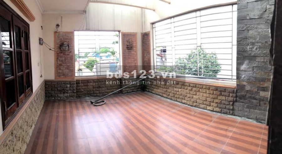 Bán nhà Hoàng Hoa Thám, diện tích khủng 15.x tỷ, ngõ ô tô, kinh doanh, 3 mặt thoáng