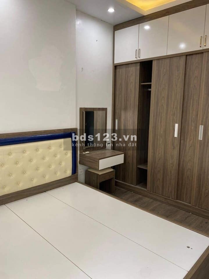 CẦN BÁN GẤP nhà Định Công Thượng 45m2 3 tầng Giá Siêu Hời chỉ 3,65 tỷ