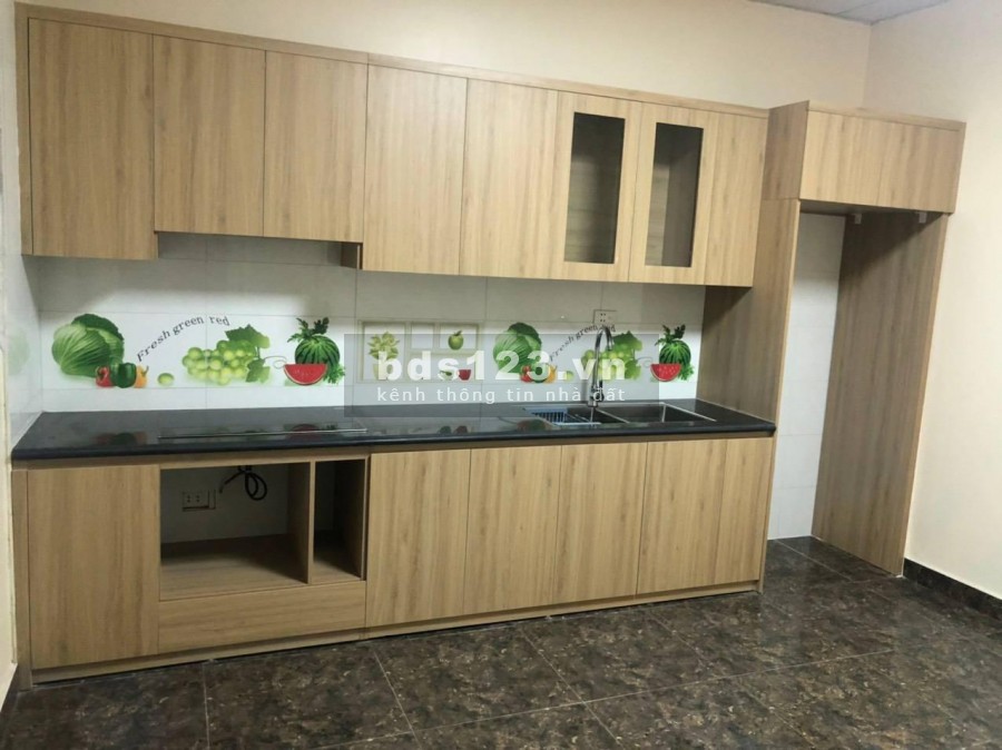 NHÀ PHÂN LÔ- TRUNG TÂM CẦU GIẤY -5M RA MẶT PHỐ -THANG MÁY -…