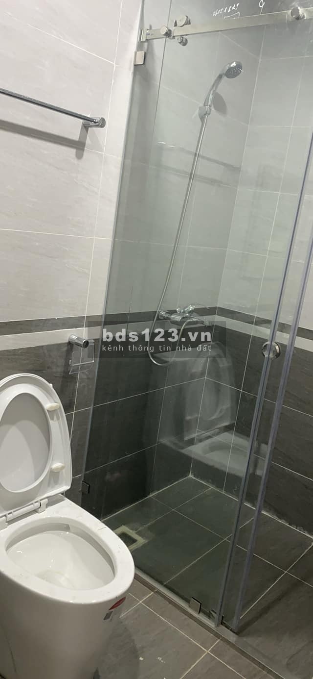 Nhà phân lô trung tâm Cầu Giấy, 20m ra phố, 2 ô tô tránh nhau.…