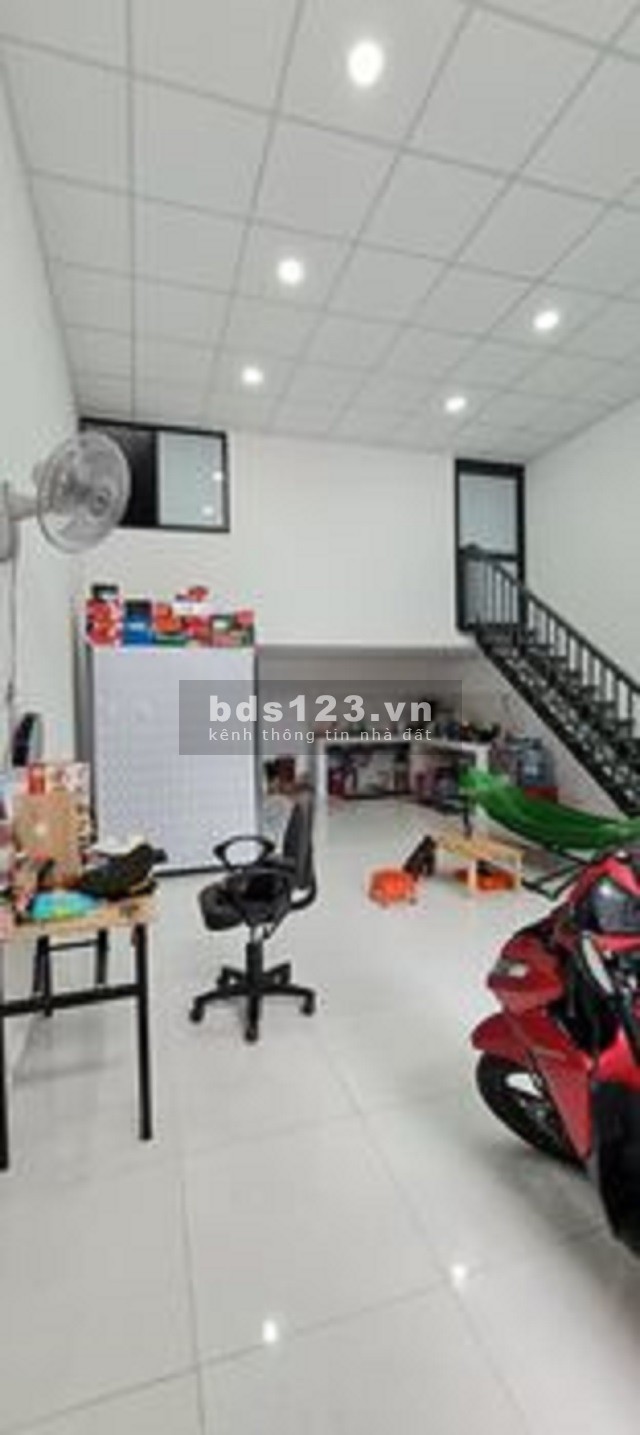 Nhà hxh Ngũ 5m Đường Âu Cơ -Tân Bình 54m2(5 x11) Nở Hậu, giá chỉ 5.3 tỷ