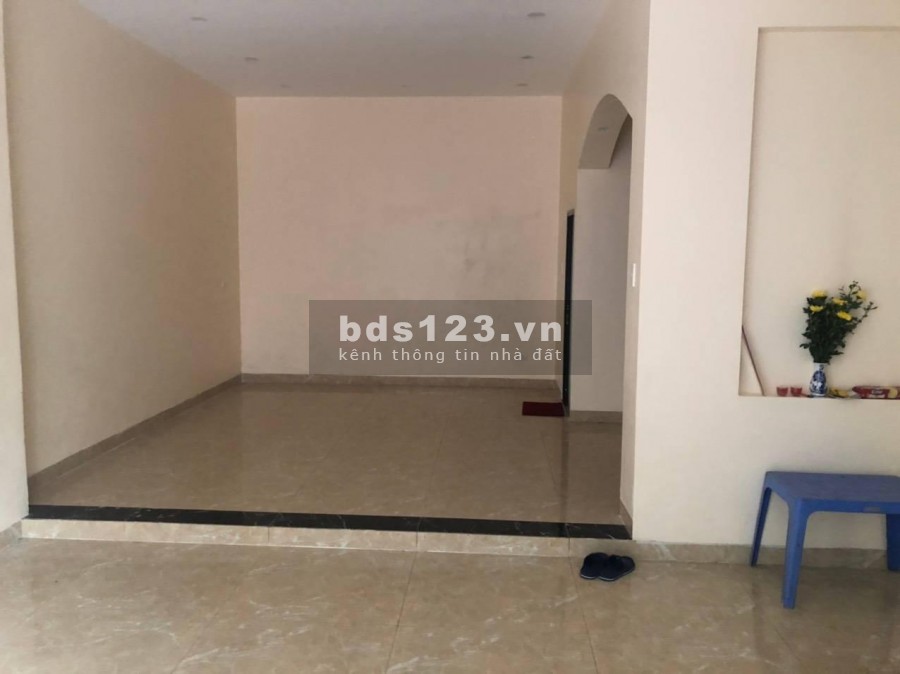 NHÀ PHÂN LÔ- TRUNG TÂM CẦU GIẤY -5M RA MẶT PHỐ -THANG MÁY -…