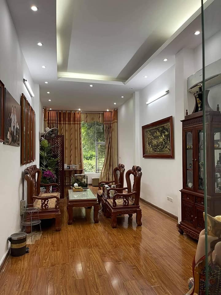 Bán nhà Mặt Phố Trương Định, Hoàng mai, 67m2 x 3 Tầng, vỉa hè, kinh doanh vô địch Liên hệ 0944267031