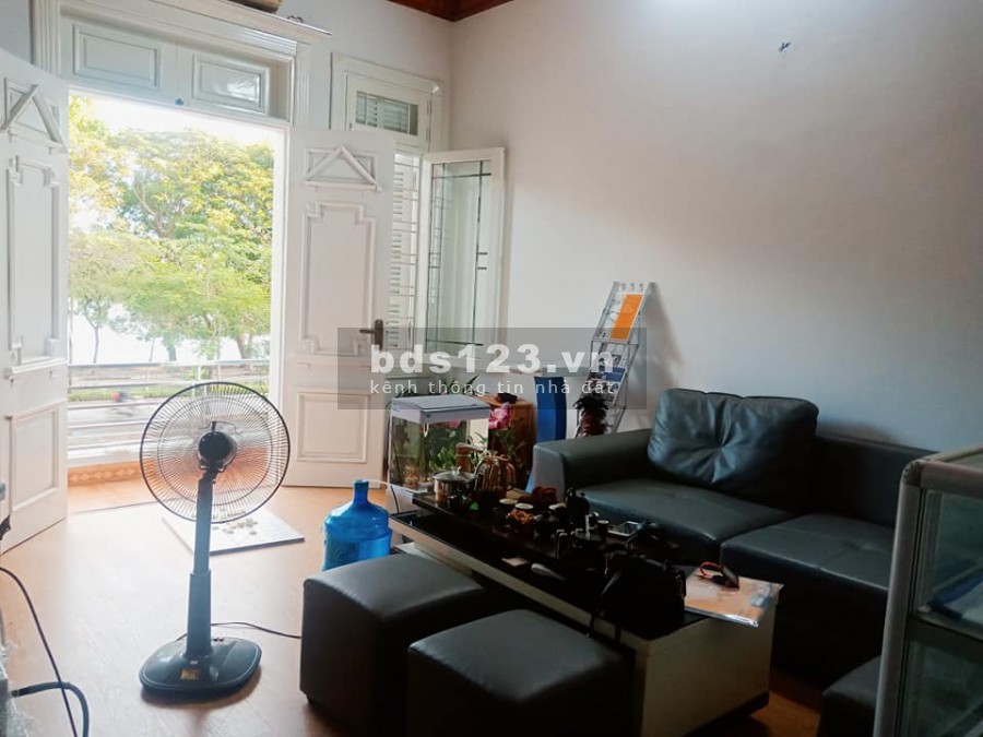 Bán nhà Nguyễn Hữu Thọ với diện tích 55m2, xây 5 tầng siêu đẹp, giá 15 tỷ, thương lượng