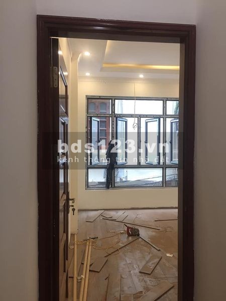 Ngõ to gara ô tô nhà đẹp ở ngay, Bùi Xương Trạch, giá bán 5.35 tỷ