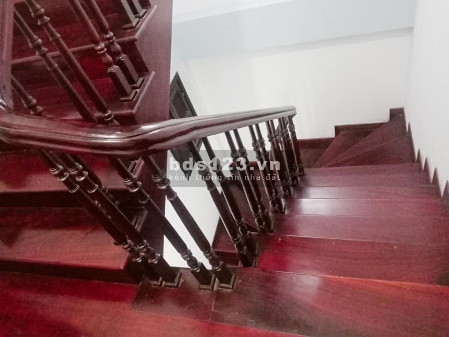 Bán nhà Nguyễn Hữu Thọ với diện tích 55m2, xây 5 tầng siêu đẹp, giá 15 tỷ, thương lượng