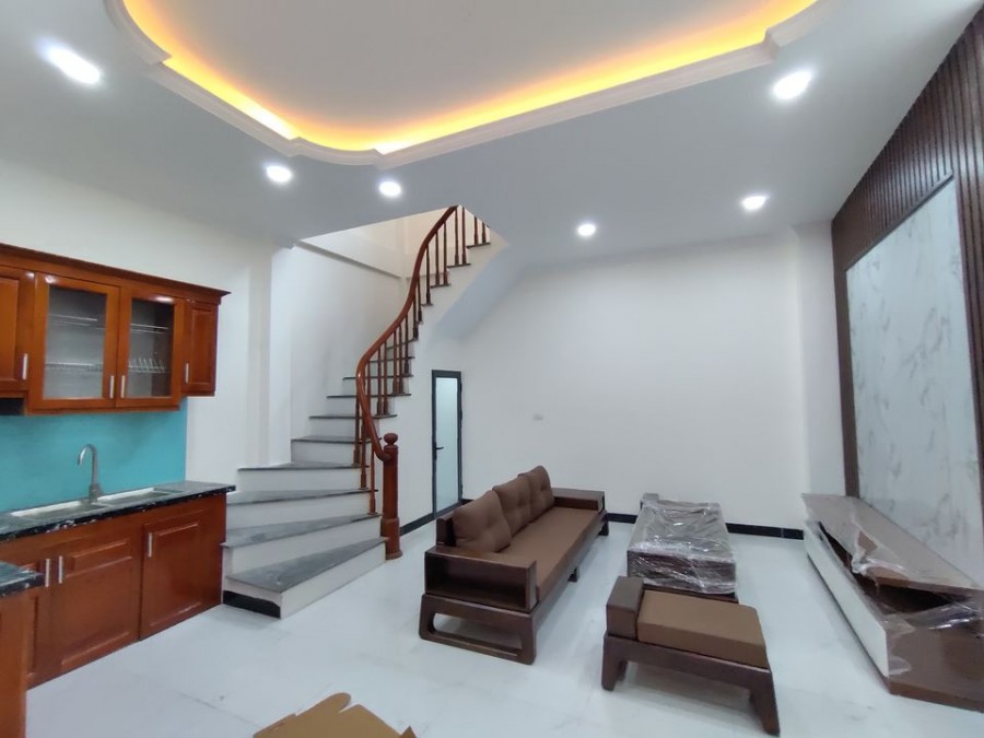 Bán nhà cạnh Park CiTy, Lê Trọng Tấn, Hà Đông 36m X 4 tầng MT4m chỉ 2 tỷ 300.