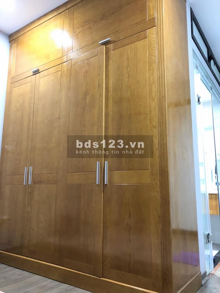 Bán nhà Thanh Lân tặng full nội thất, ngõ đỗ ô tô, dt 30m2, giá 2.85 tỷ