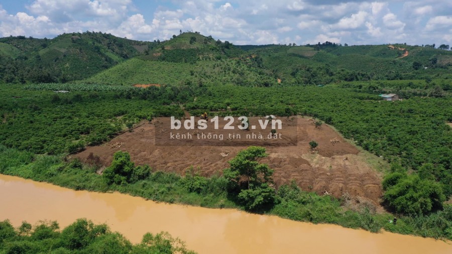Lô đất 2600m2, suối Cam Ly, Nam Ban, giá bán chỉ 1.4 tỷ, thương lượng