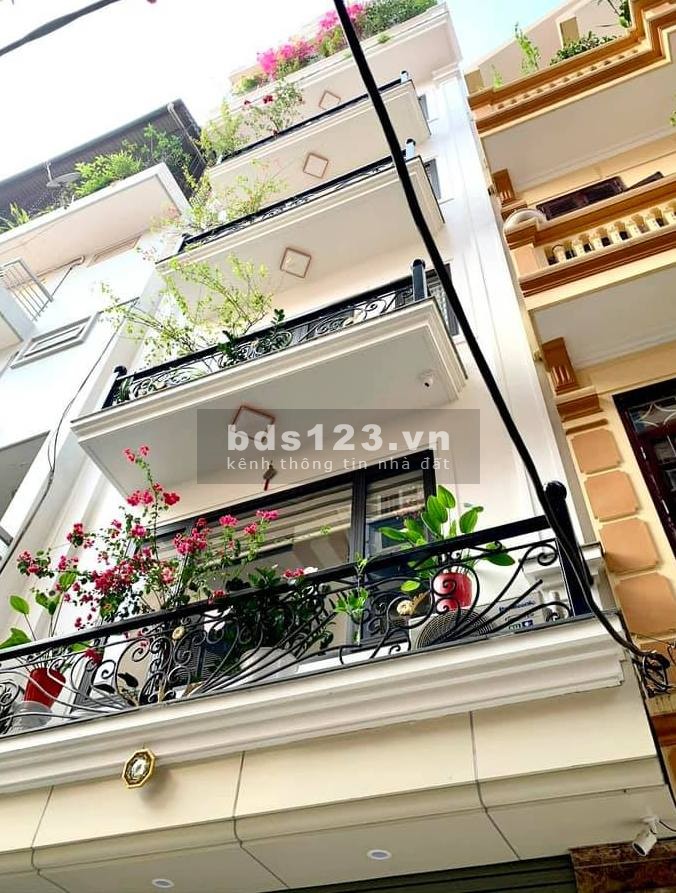 Nhà Tứ Liên, hai thoáng, Gara, thang máy, quận Tây Hồ, 60m2, hơn 10 tỷ