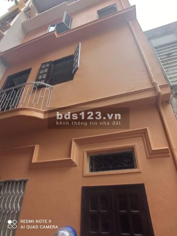 Bán nhà Trần Khát Chân, Giá cực rẻ. 25m x 4 tầng. giá 1.9tỷ có thương lượng