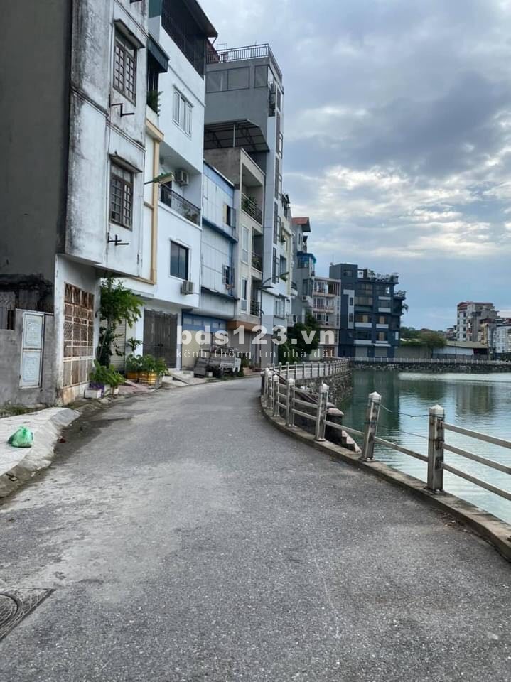 View hồ Nguyễn Văn Cừ 48m2, 6 tầng, mt 5.2m, giá 6.9 tỷ Quận Long Biên
