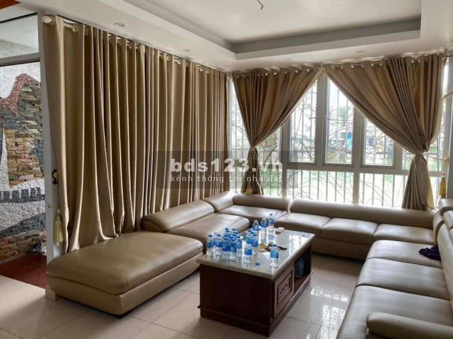 View hồ Nguyễn Văn Cừ 48m2, 6 tầng, mt 5.2m, giá 6.9 tỷ Quận Long Biên