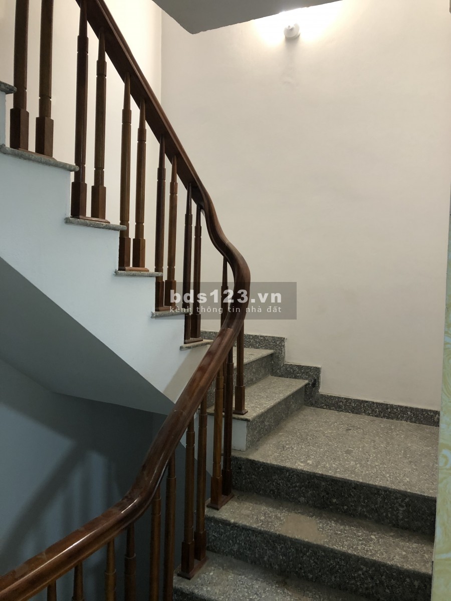 Cho thuê VP Số 2F ngõ 264 Hoàng Văn Thái, T.Xuân, HN 90m2