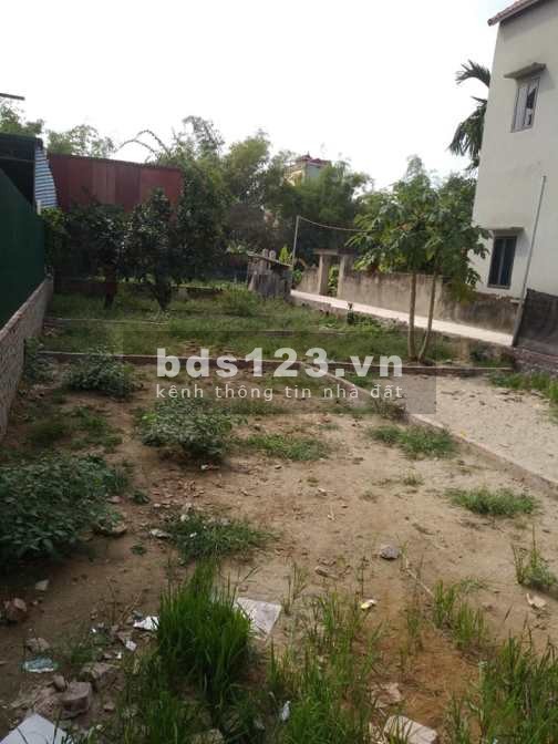 Bán mảnh đất lô góc, ô tô đỗ cửa thôn Kiêu Kỵ, diện tích 42m2, giá 48 triệu/m2