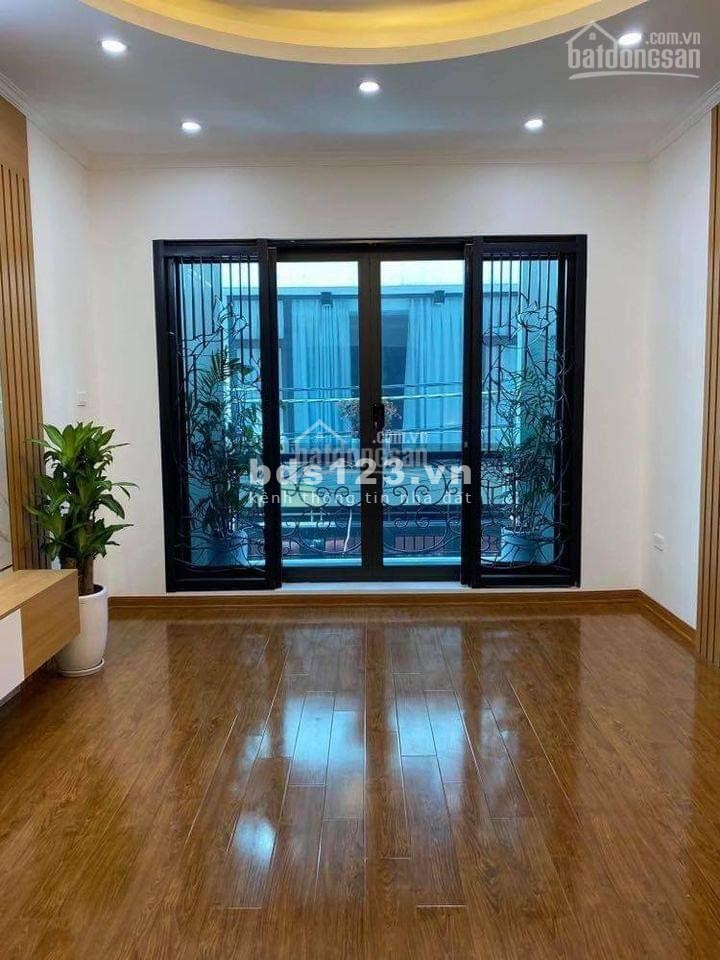 Bán nhà riêng 4 tầng, ngõ 147B Tân Mai, 37m2 x 4 tầng, Giá 2.3 tỷ