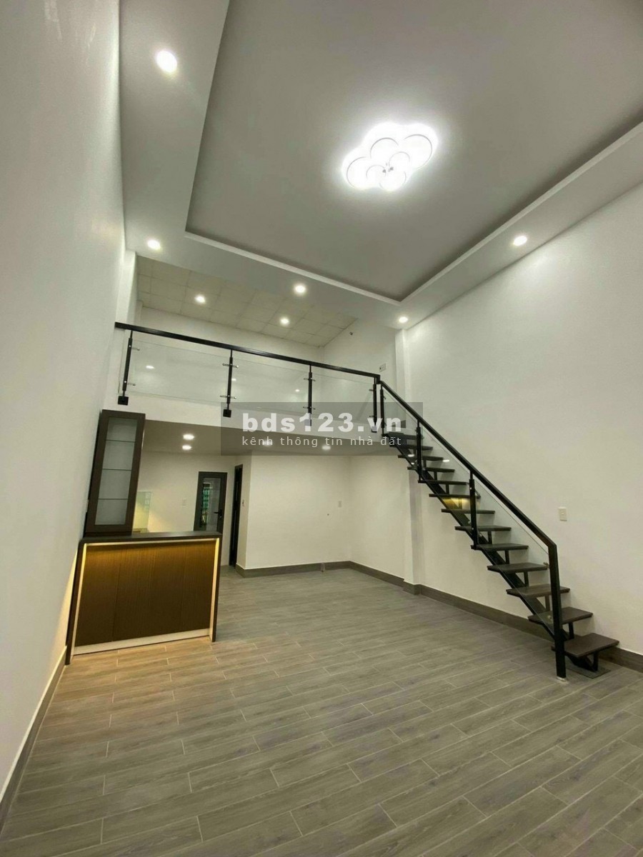 Nhà cấp 4 phường Cát Lái diện tích 56m2 giá bán 3.45 tỷ, lh 0906772704