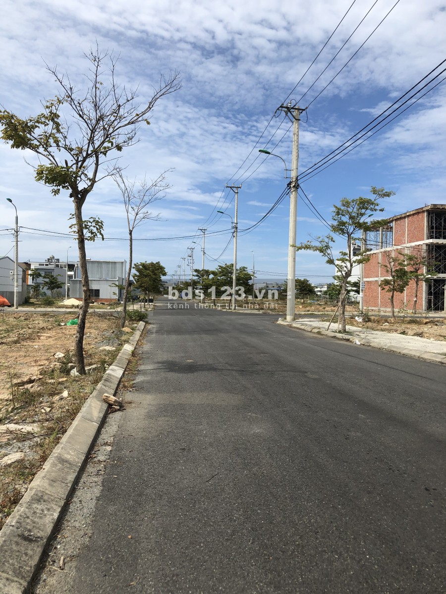 Đất nề Nam Hòa Xuân Đà Nẵng chắc chủ cần bán