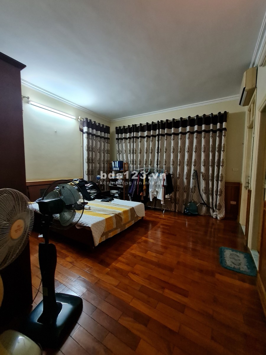 Bán Gấp Nhà Phùng Khoang, 47m x 4Tầng MT4.4m Nhà Đẹp Ở Luôn giá 5 tỷ 1 LH0902083139