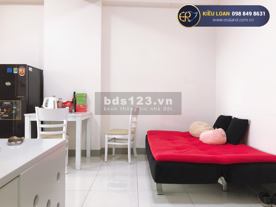 Căn hộ giá rẻ dt 65m2 , 2PN-2WC có sẵn máy lạnh gần Khu CNC Quận 9