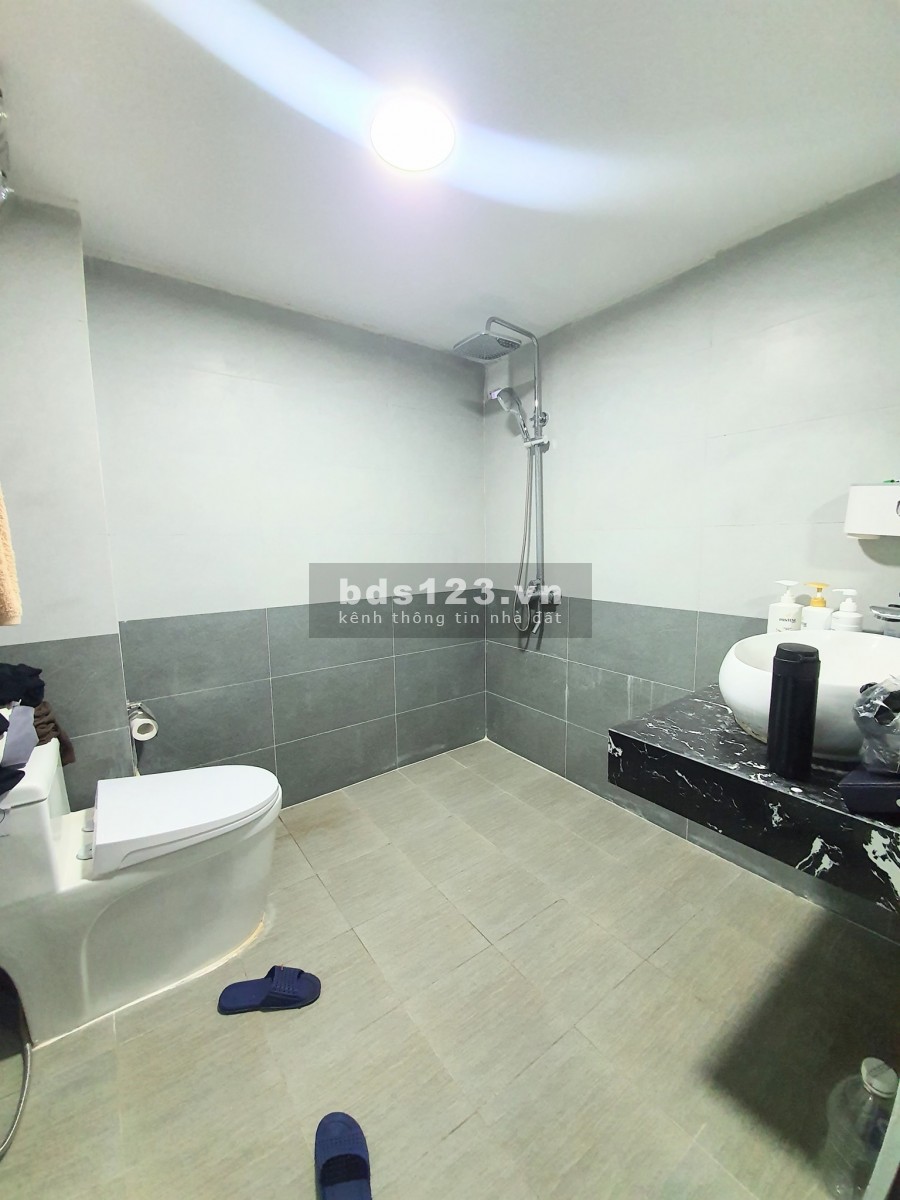 Bán gấp nhà Bạch Mai 43m2, ô tô tránh, kinh doanh nhỉnh 6 tỷ