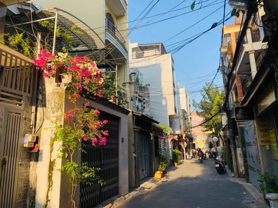 Bán nhà Nhất Chi Mai - Nguyễn Đức Thuận, HXH, 85m2 (4.1x21), 9.6 tỷ TL