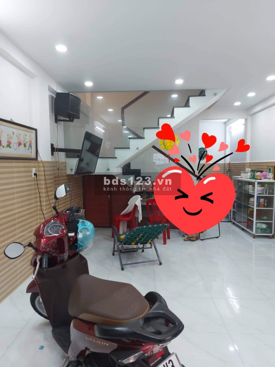 Nhà Mới Ở Liền, Quận Tân Bình, Giá Ổn, Kết Cấu Nhà 2 Tầng Kiên Cố